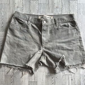 Gap Vintage‎ Shorts Gray Denim cutoff Long Lean Jean Frayed Hem sz 12 made USA